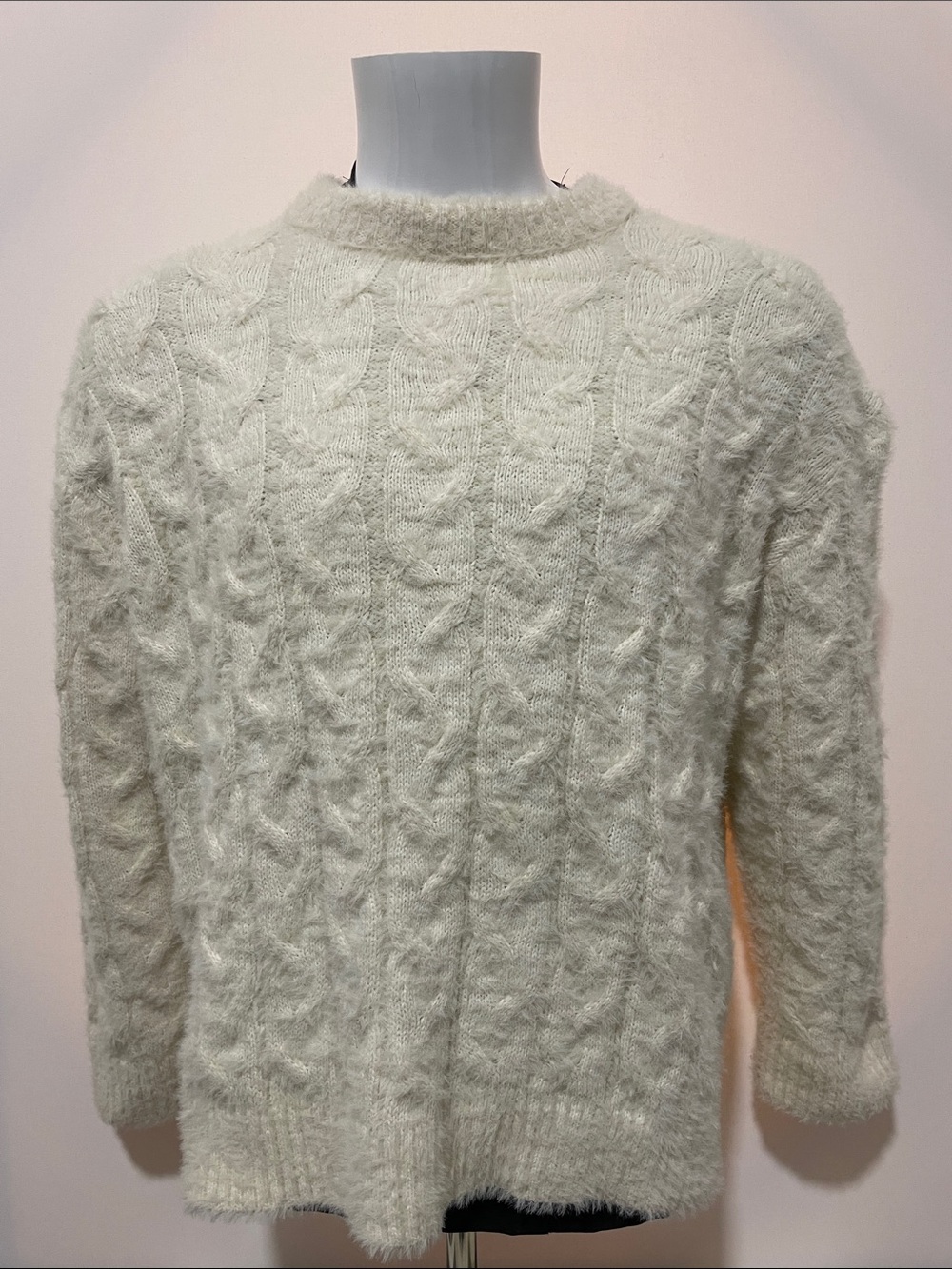 Zara Cream Cable Knit Crewneck Sweater